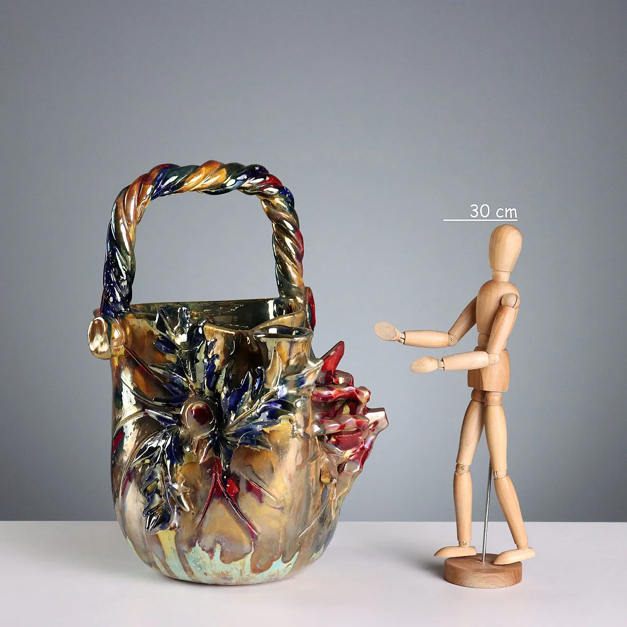 Ceramic pourer with metallic luster, 20th century 2