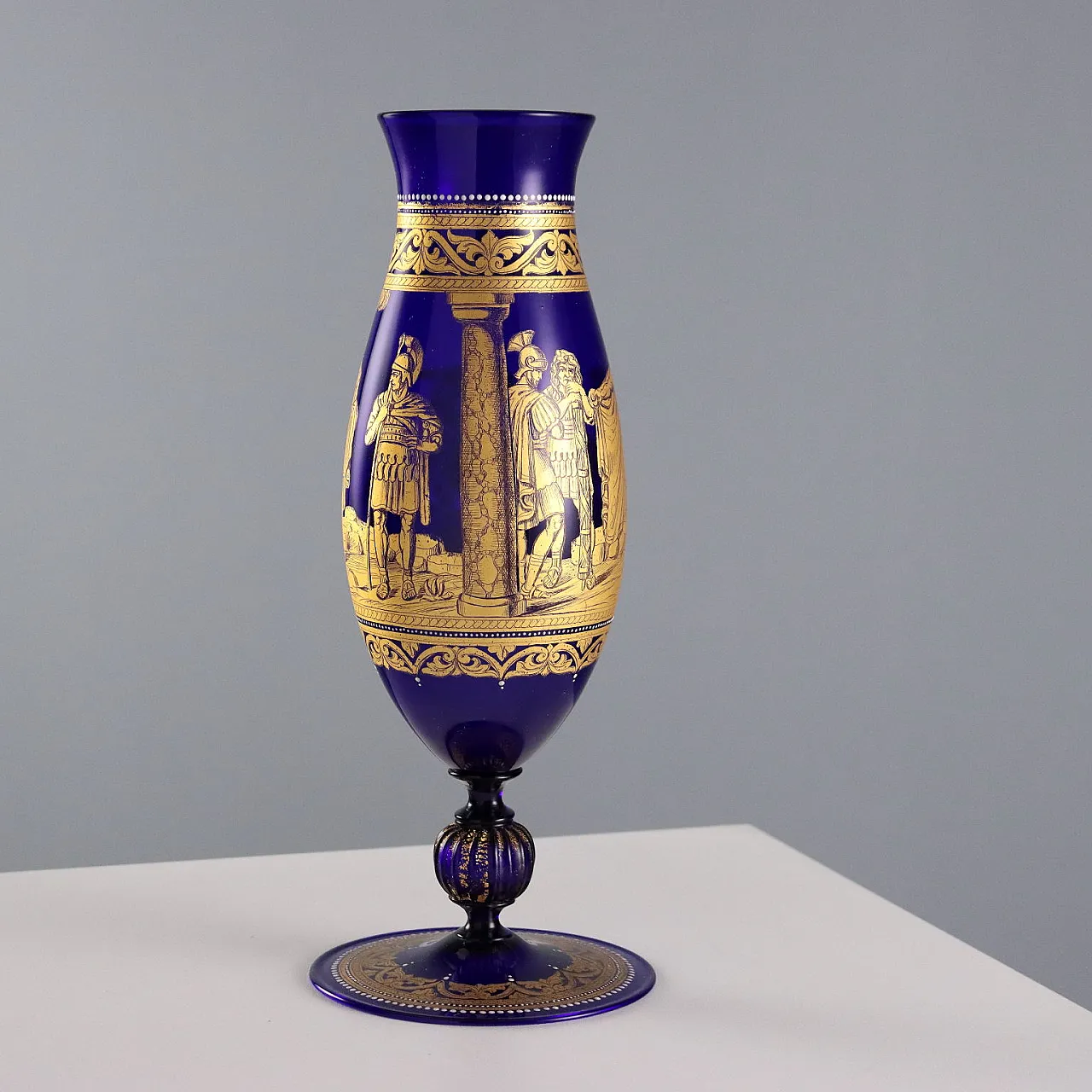 Coppia di vasi in vetro soffiato blu a forma di fuso, '900 5