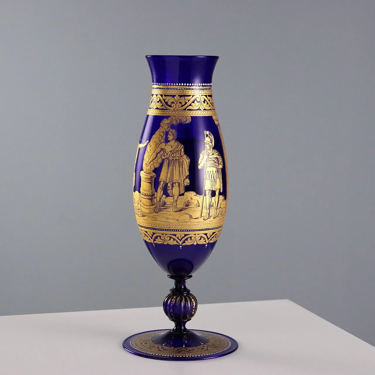 Coppia di vasi in vetro soffiato blu a forma di fuso, '900 7