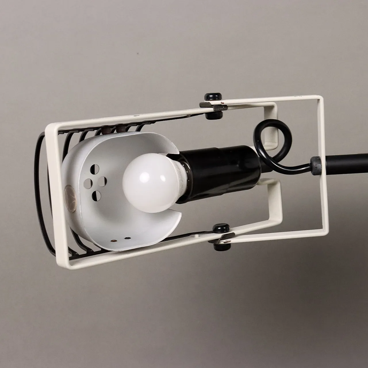 Lampada Sintesi Morsetto di Ernesto Gismondi per Artemide, fine '900 5