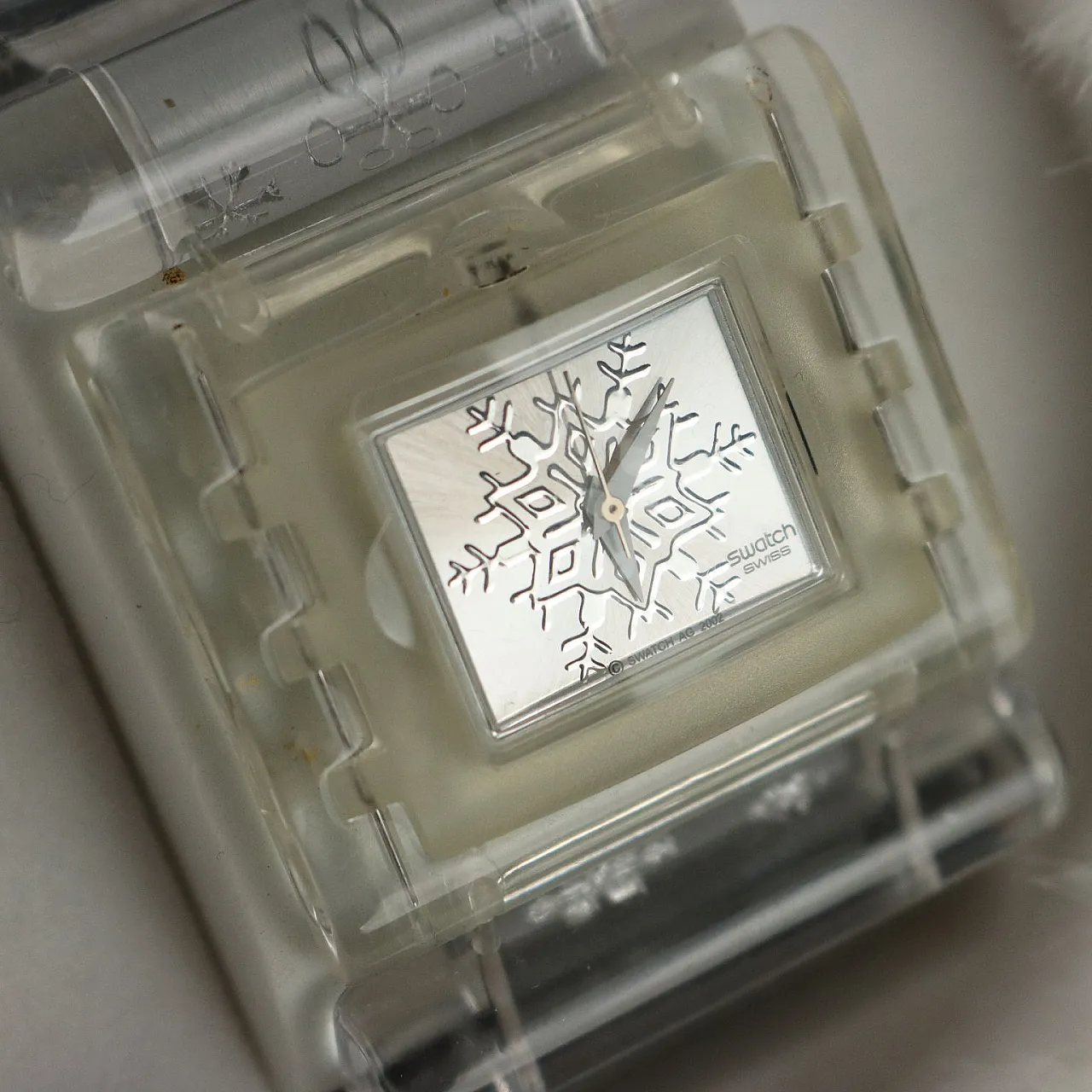 Orologio squadrato a tema natalizio, anni 2000 3