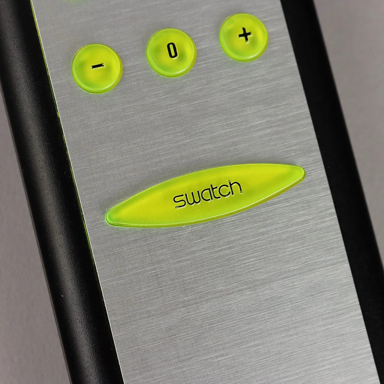 Swatch Zapping di Nam June Paik SLZ 104, anni '90 7