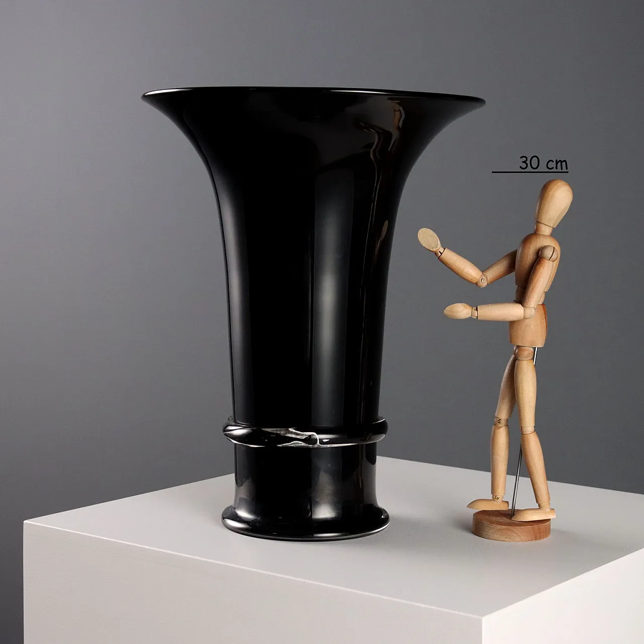 Vaso in vetro nero di Seguso Vetri d'Arte, anni '80 2