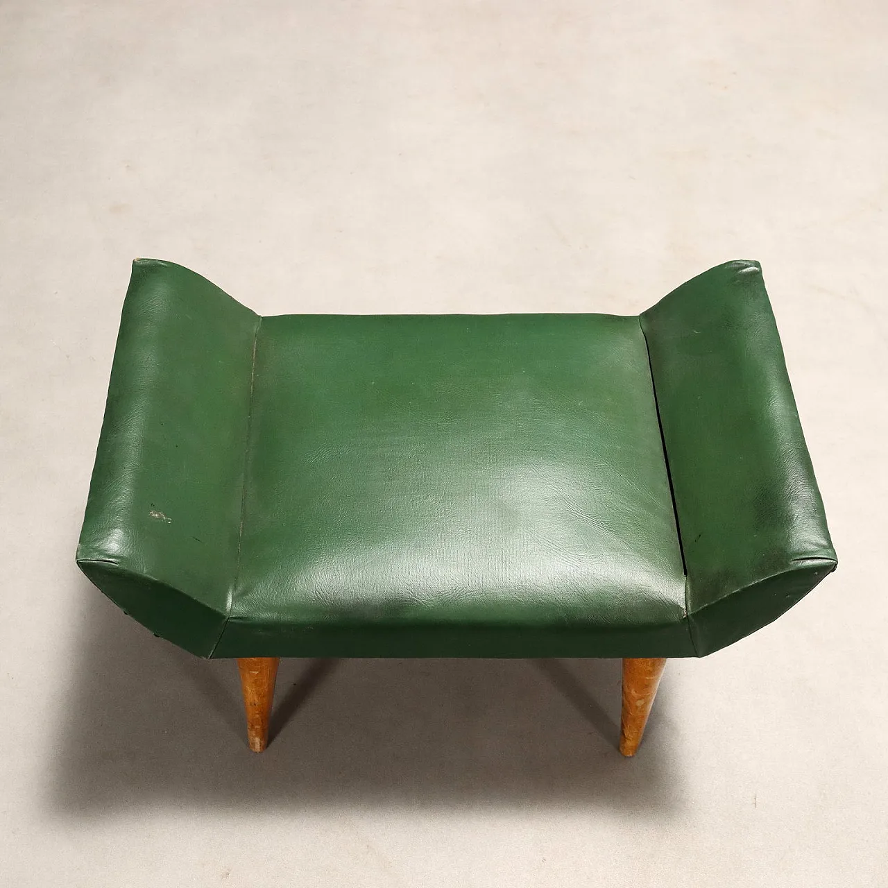 Pouf con gambe in legno e seduta in similpelle verde, '900 4