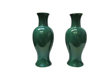 Pair of Chinese vases in single-color green porcelain, 19th century