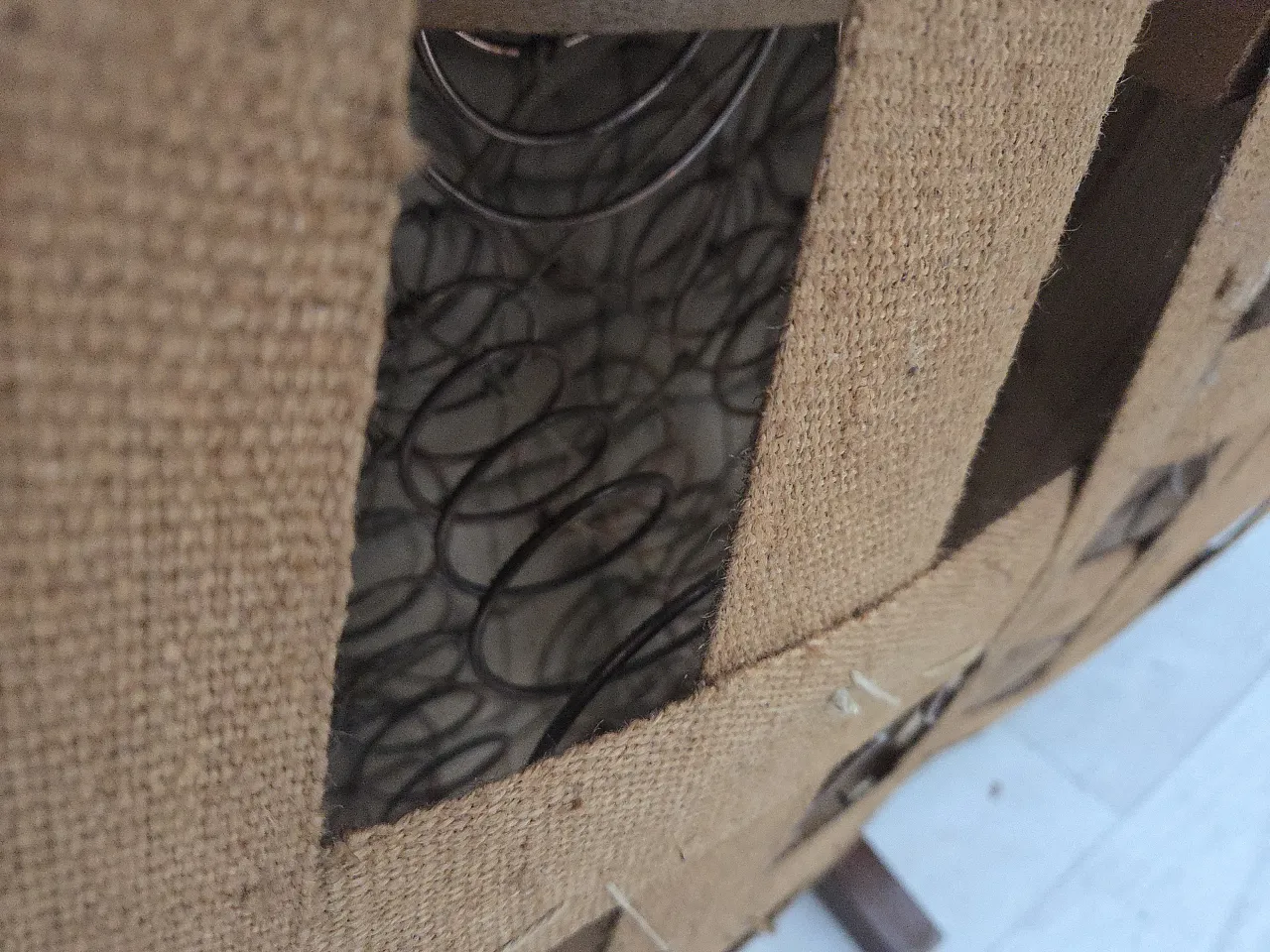 Divano danese "Banana" a 3 posti in velluto, anni '60 21