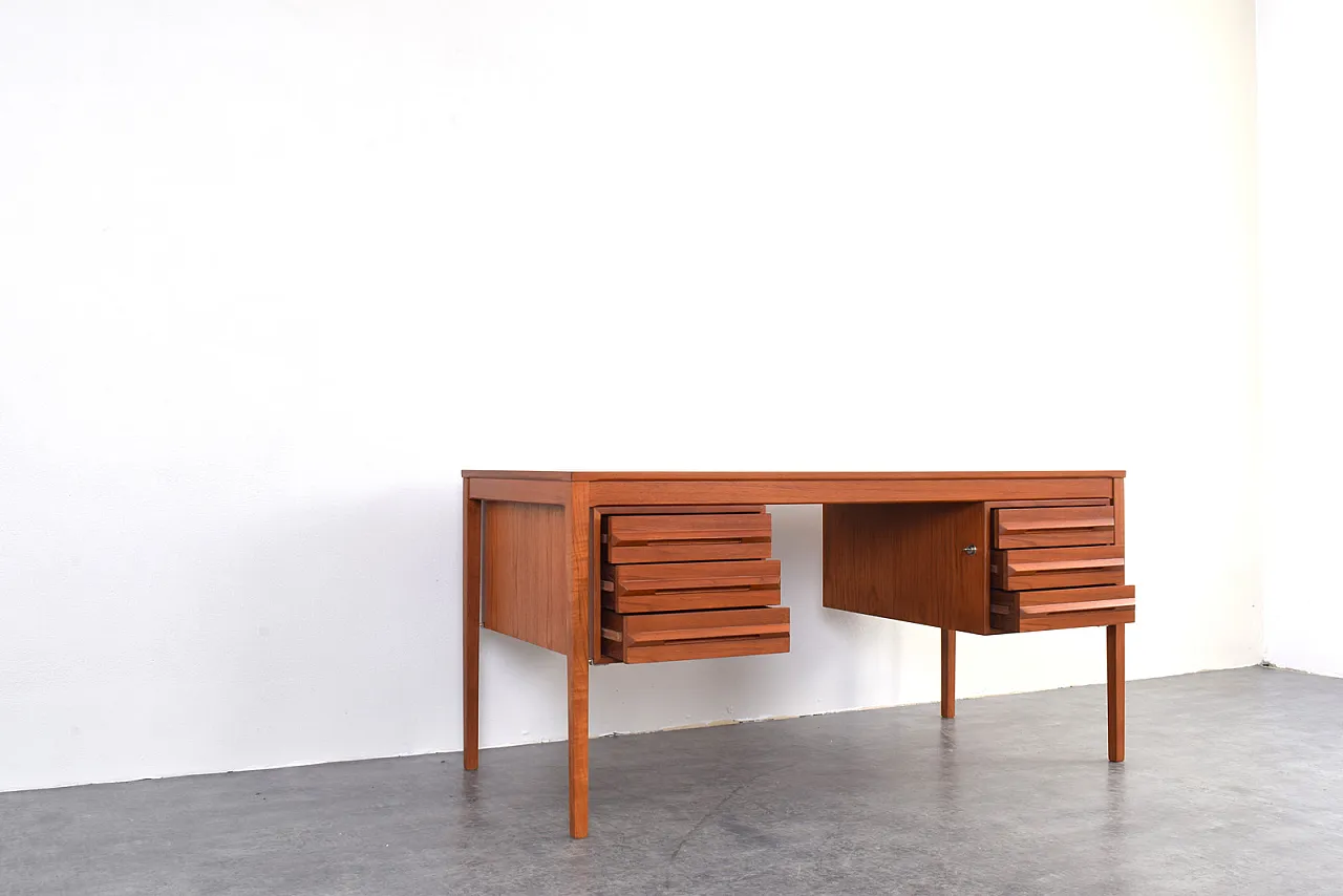Mid-Century Teak Executive Desk by Torbjørn Afdal for Bruksbo, 1960s 11