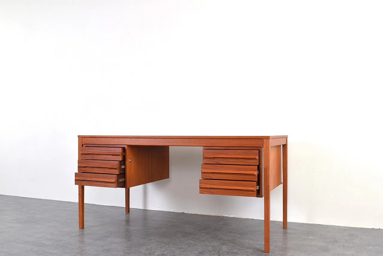 Mid-Century Teak Executive Desk by Torbjørn Afdal for Bruksbo, 1960s 12