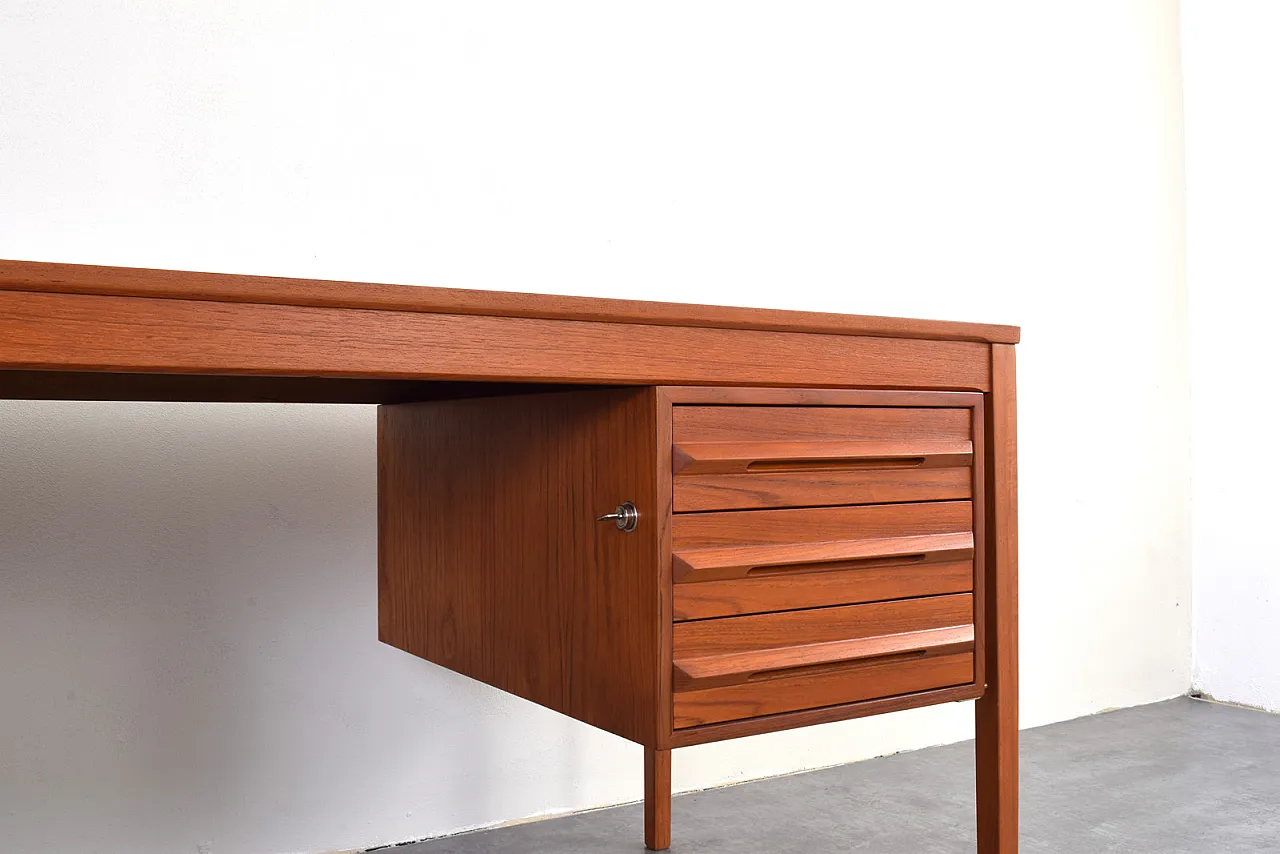 Mid-Century Teak Executive Desk by Torbjørn Afdal for Bruksbo, 1960s 14