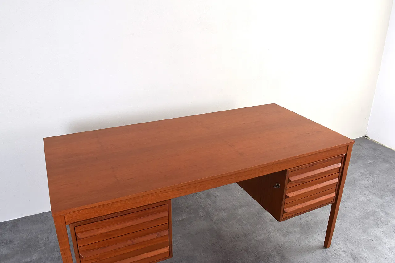 Mid-Century Teak Executive Desk by Torbjørn Afdal for Bruksbo, 1960s 15