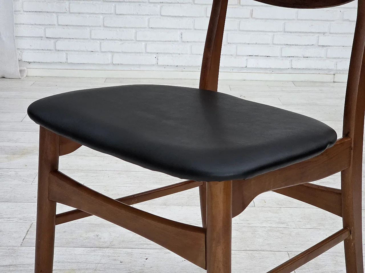 4 sedie danesi da pranzo rivestite, anni '60 17