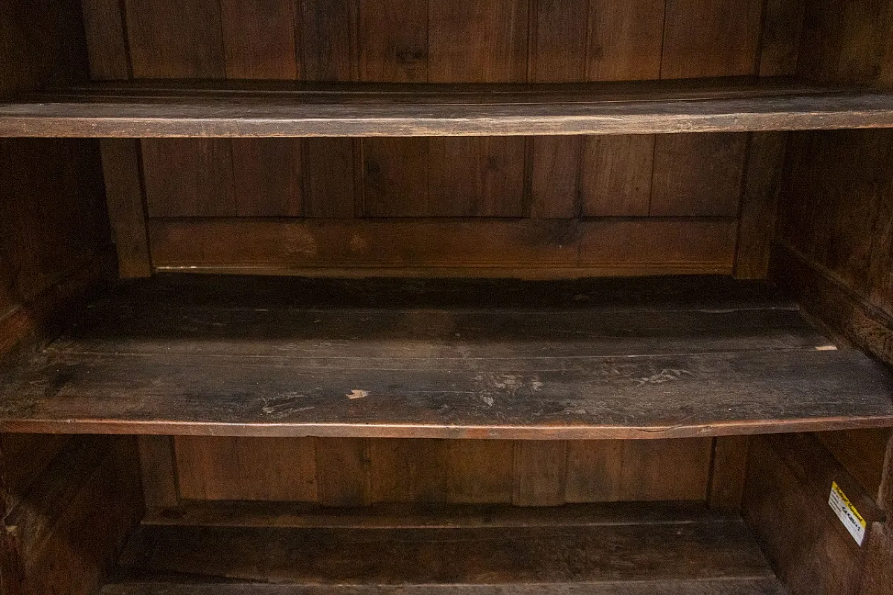 Provençal oak wardrobe in the Louis XV style, 18th century 11