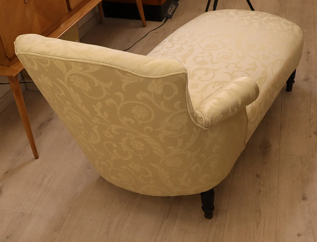 Napoleon III chair in damask fabric, 19th century 5