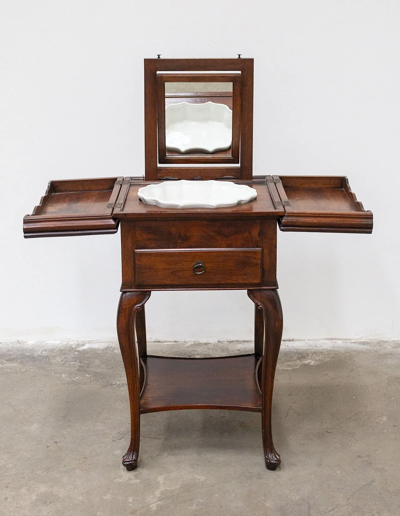 Toletta in legno di noce, '700 1