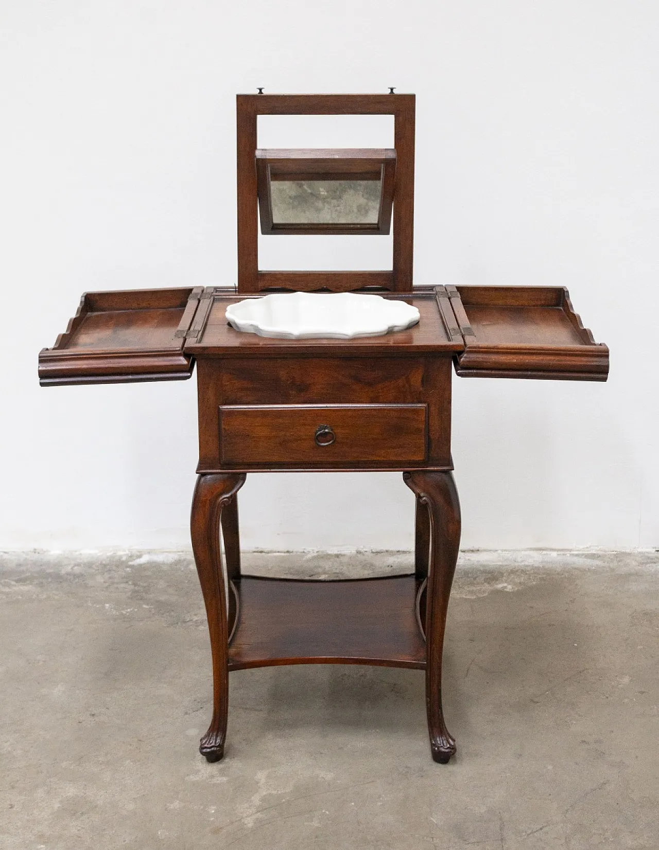 Toletta in legno di noce, '700 3
