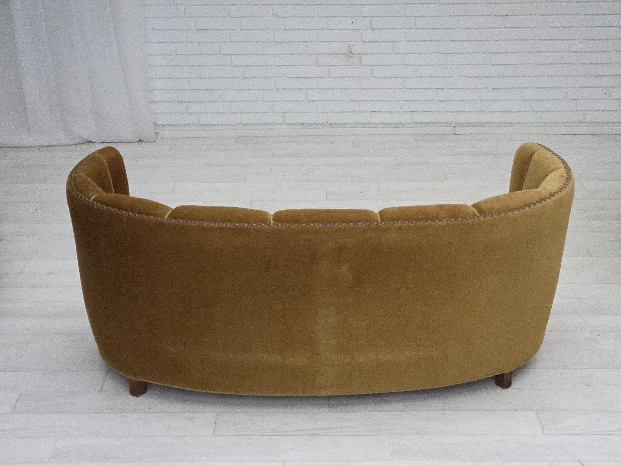 Divano danese "Banan" a 2 posti in velluto verde oliva/verde, anni '60 13