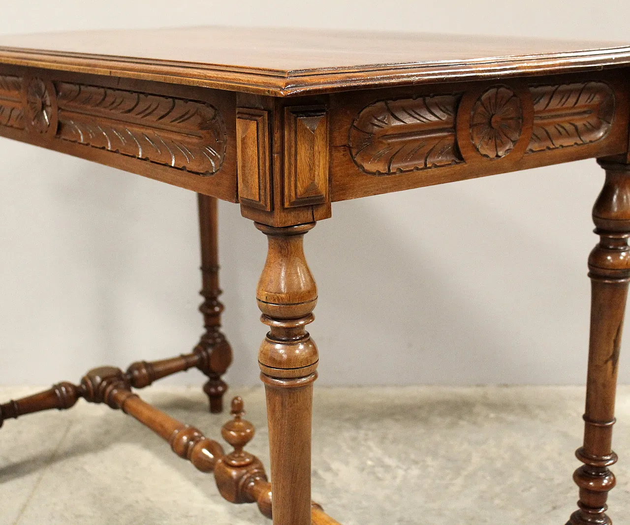19th century walnut writing desk 12