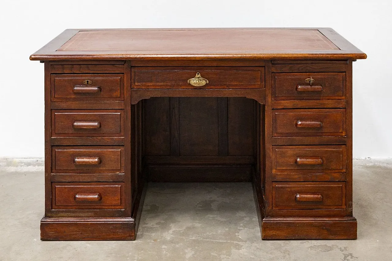 Scrivania ministeriale in legno di rovere massello, anni '20 1