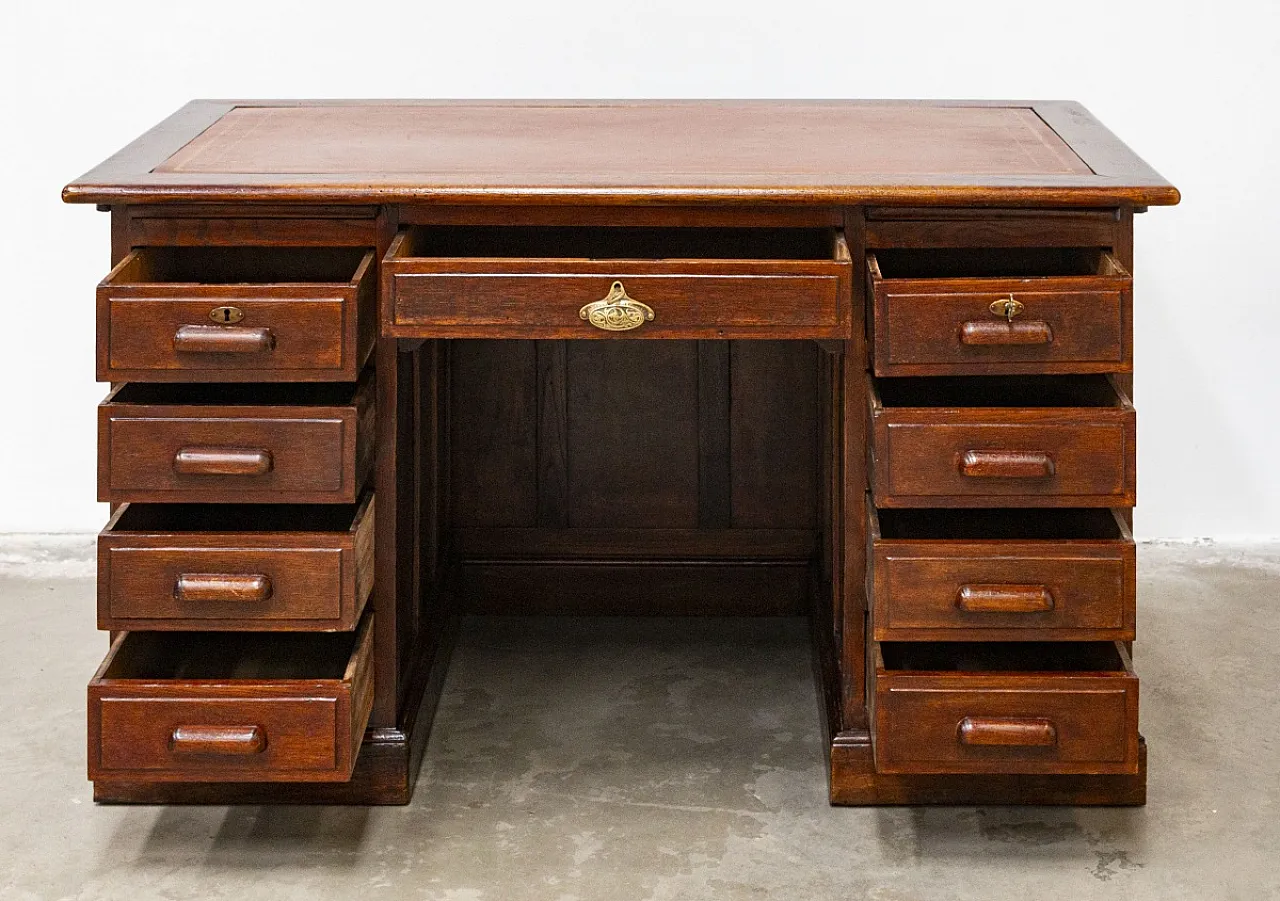Scrivania ministeriale in legno di rovere massello, anni '20 3