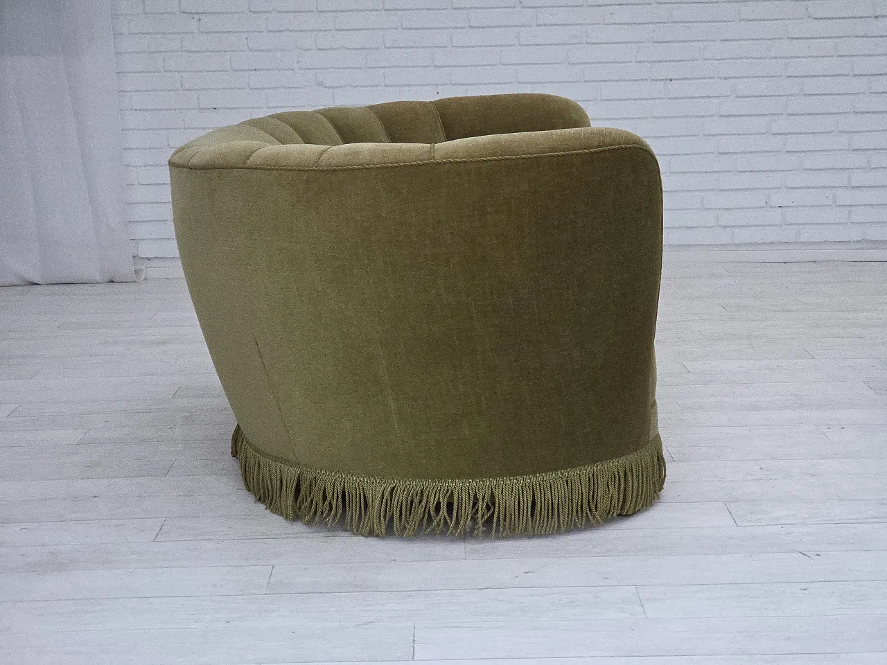 Danish 2-seater Banana sofa green velour, 1960s 8