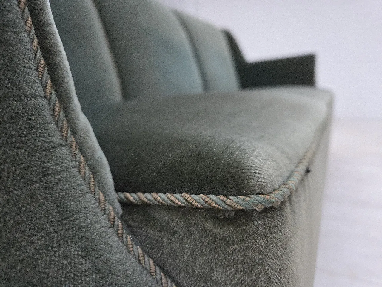 Divano danese a 3 posti in velluto verde-turchese, anni '60 11