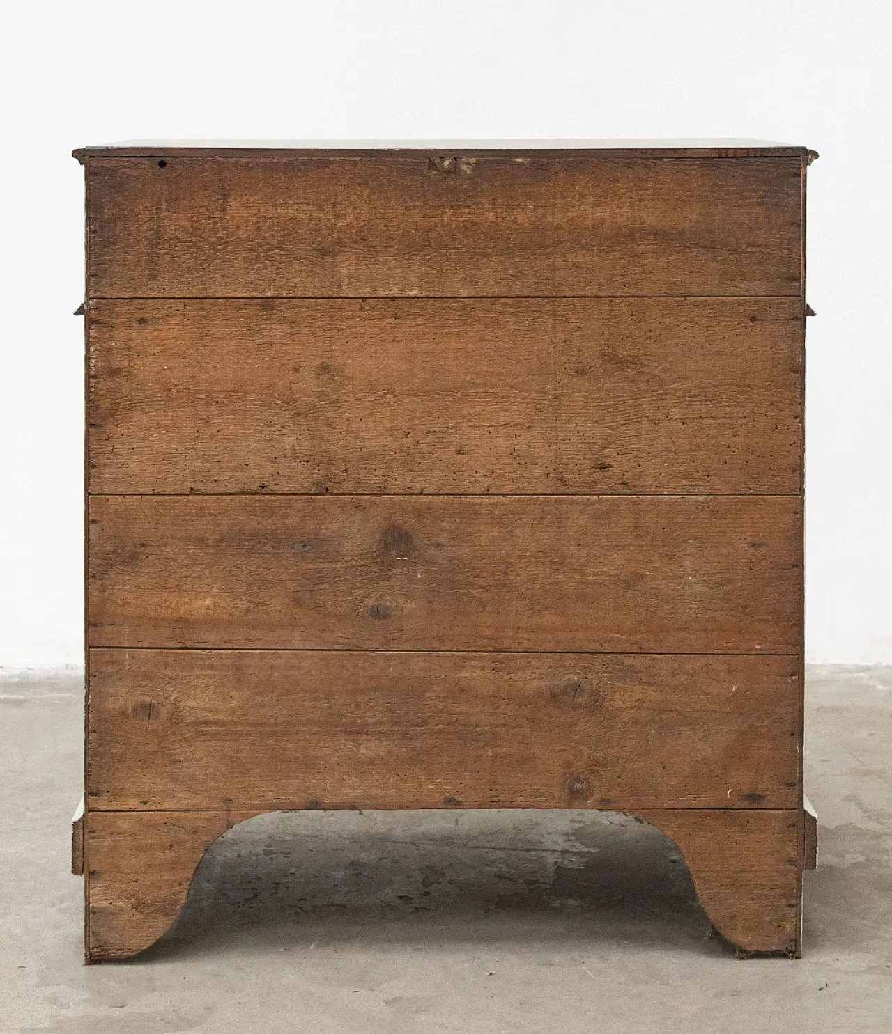 Firwood sideboard with two doors and a drawer, late 19th century 10