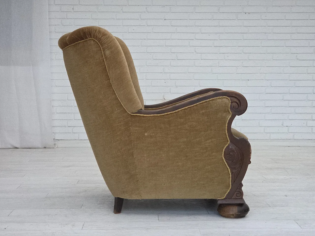 Danish relax chair, green velour, carved oak, 1960s 8