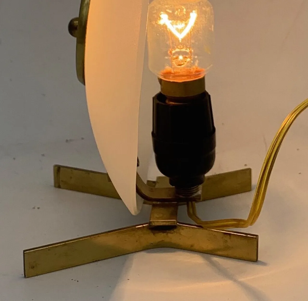 Table lamp attributed to Stilnovo, 1950s 5