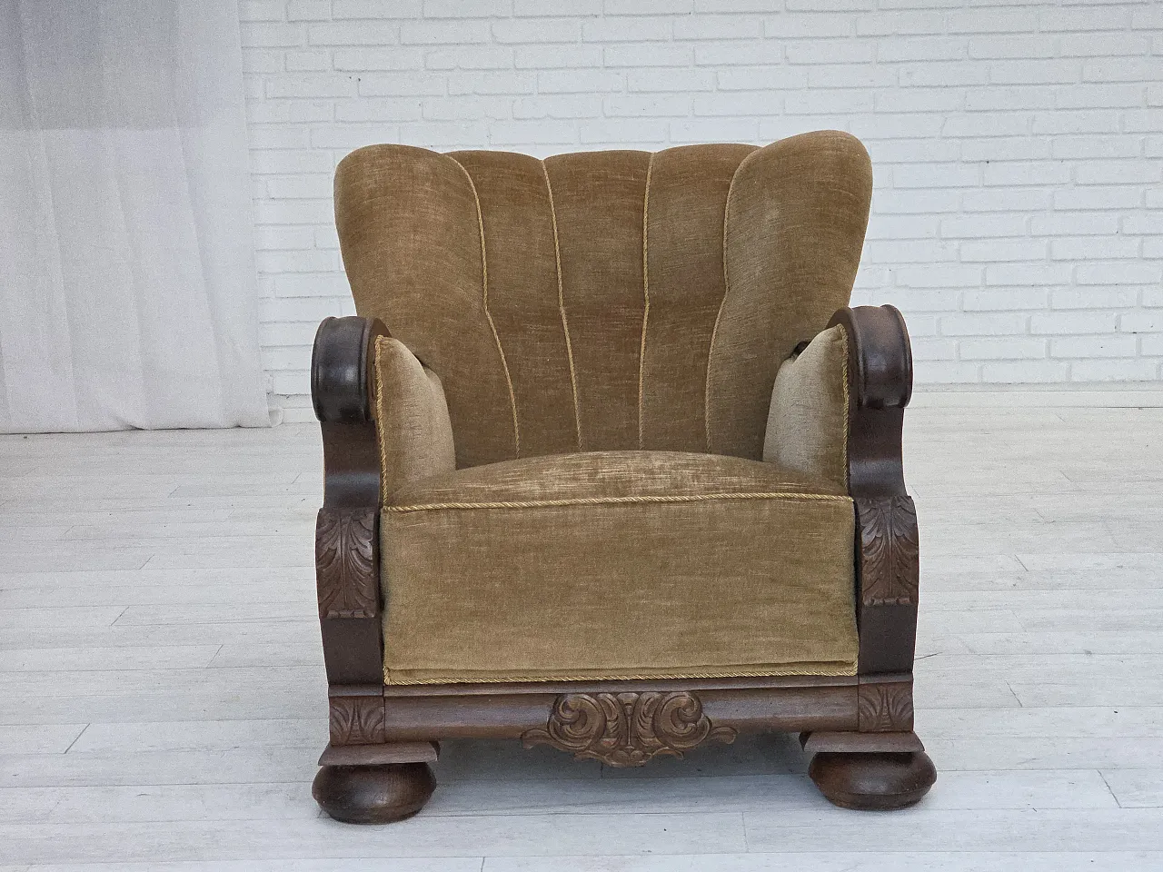 Danish armchair, green velour, carved oak wood, 1960s 5