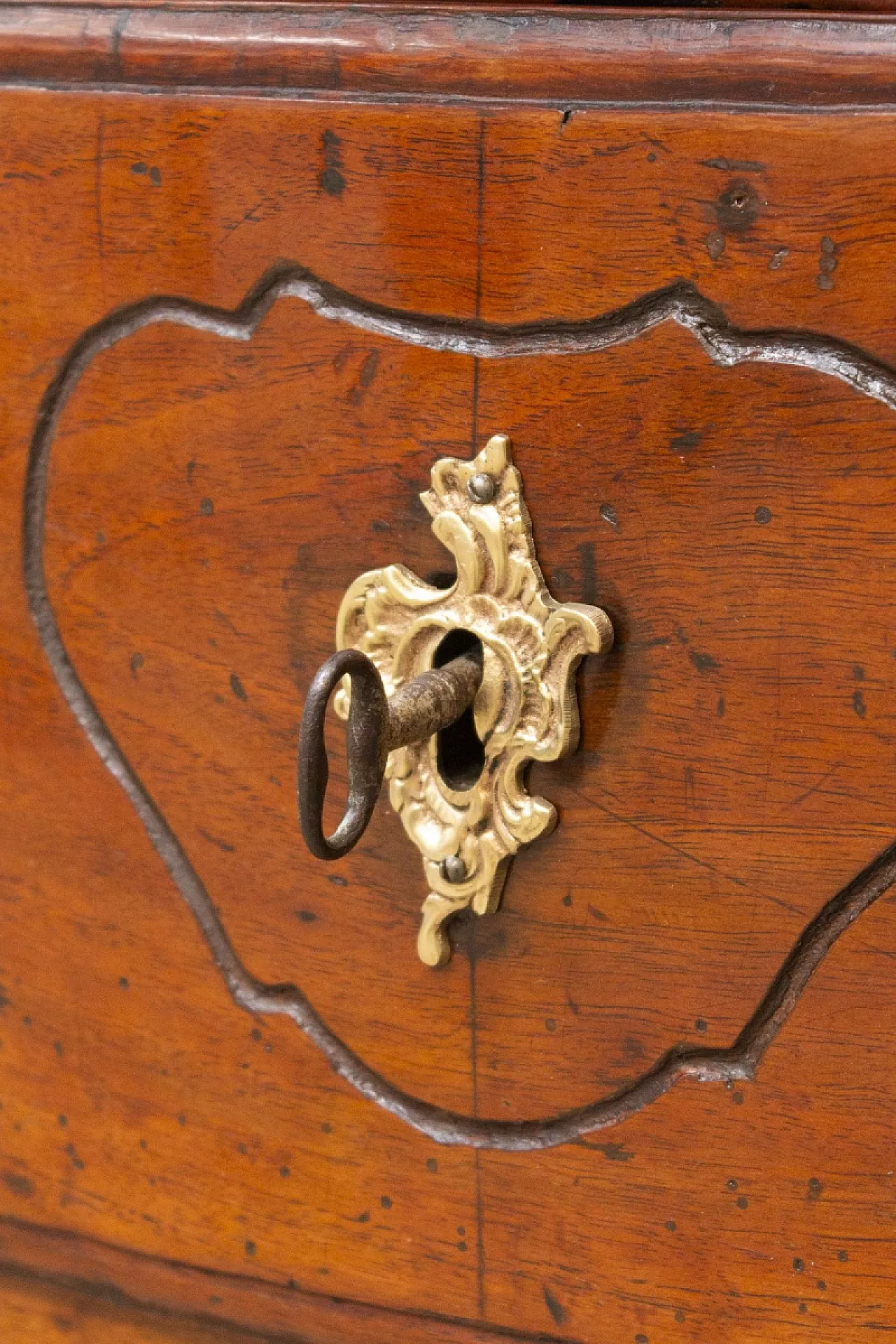 Comò in noce stile Luigi XVI, fine '700 7