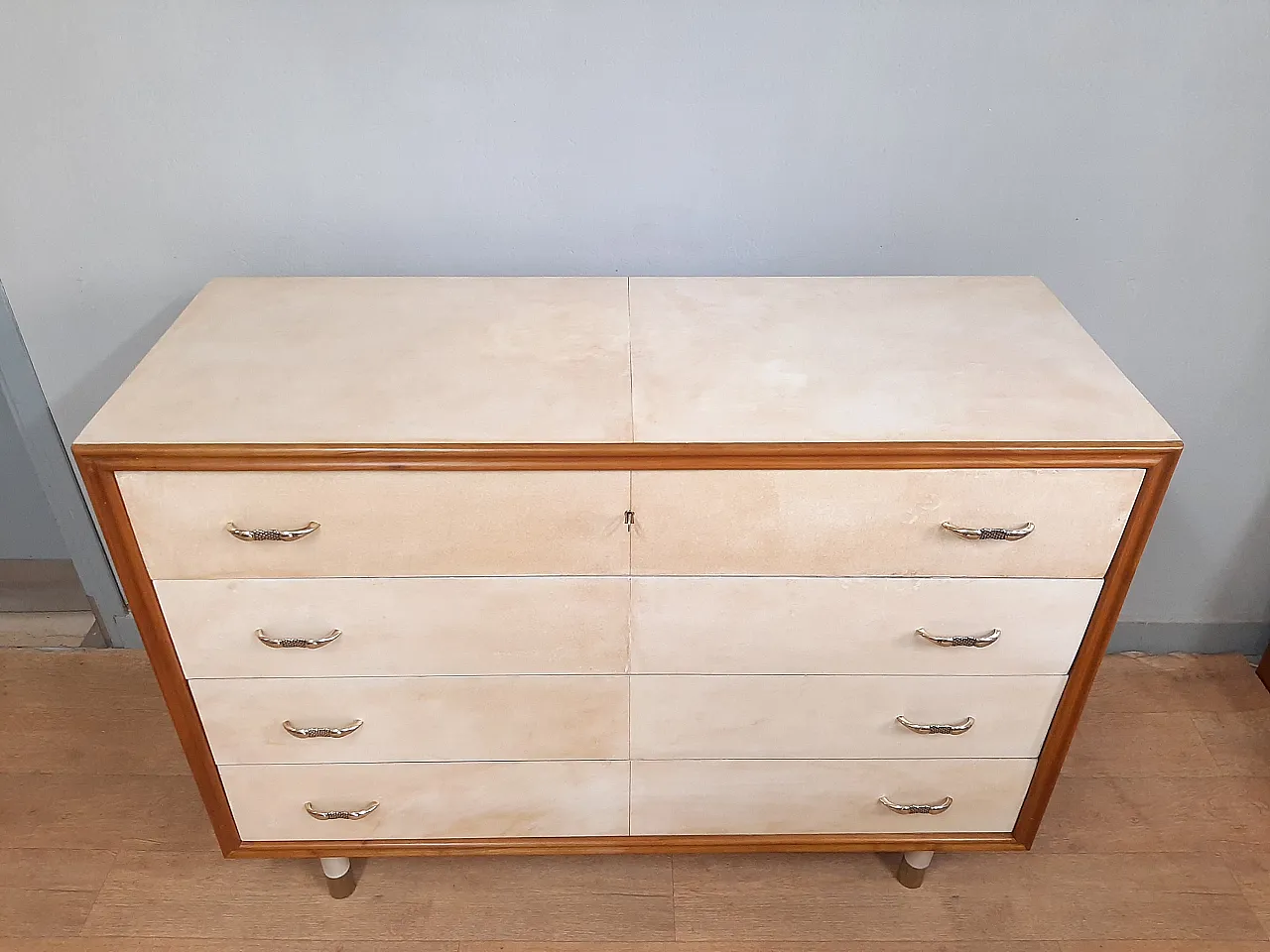 Comò cassettone art decò rivestito in pergamena, 1940 2