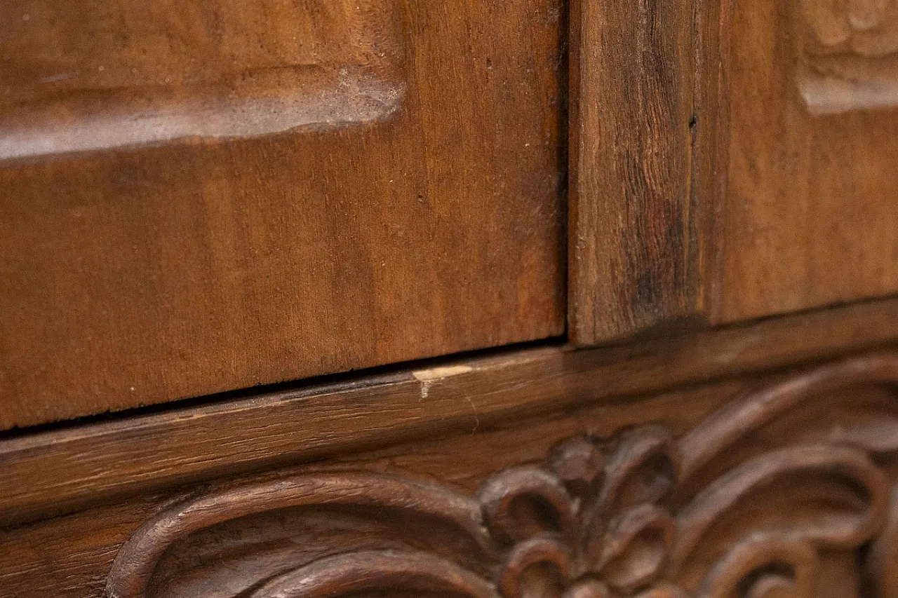 Mobiletto a due ante in legno di abete e noce, anni '60 19