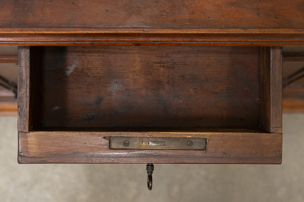 Walnut wood cabinet with display case, 20th century 18