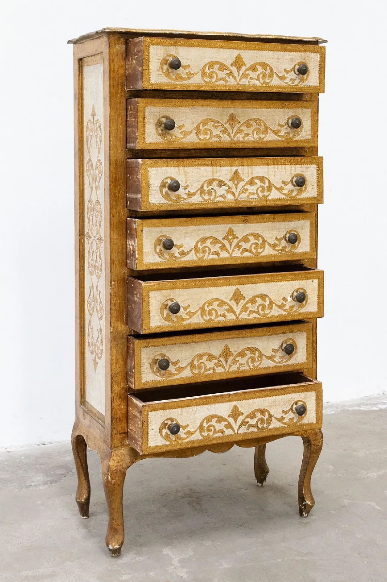 Cassettiera settimanale dorata in stile veneziano, anni '60 4