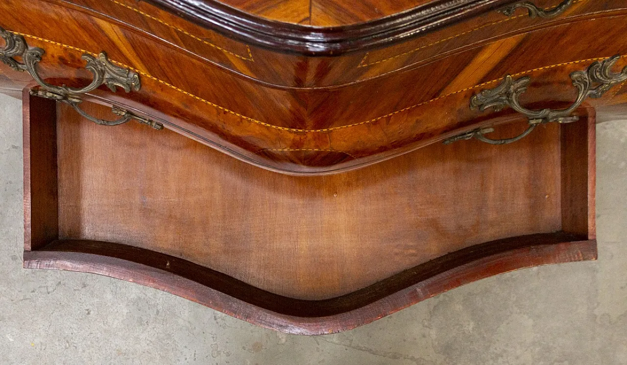 Comò Luigi XV con intarsi di varie essenze lignee, '900 6