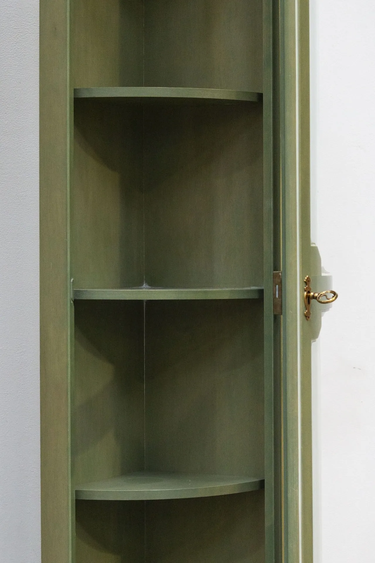 Vetrina angolare in legno laccato verde, '900 6