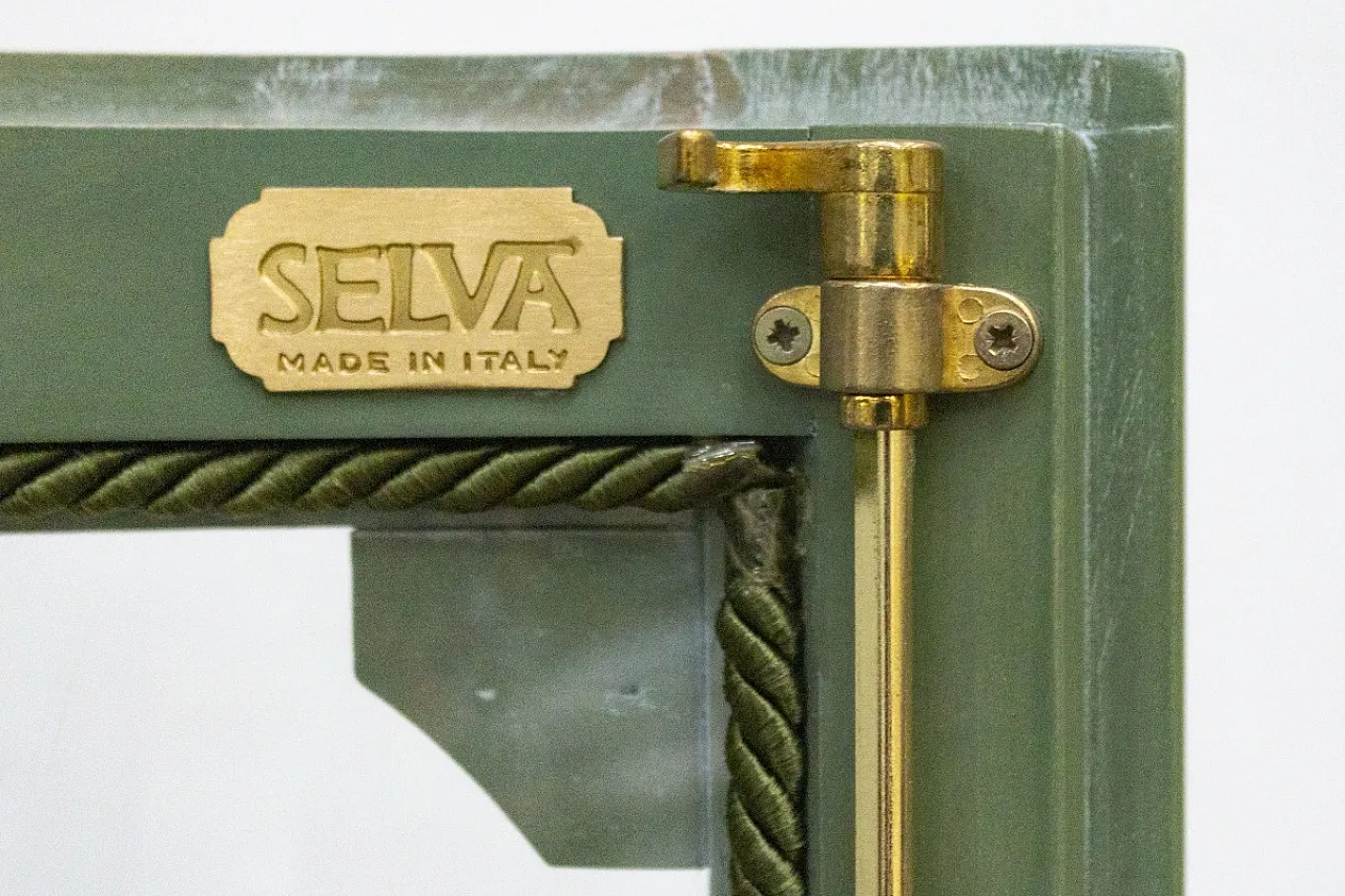 Vetrina angolare in legno laccato verde, '900 9