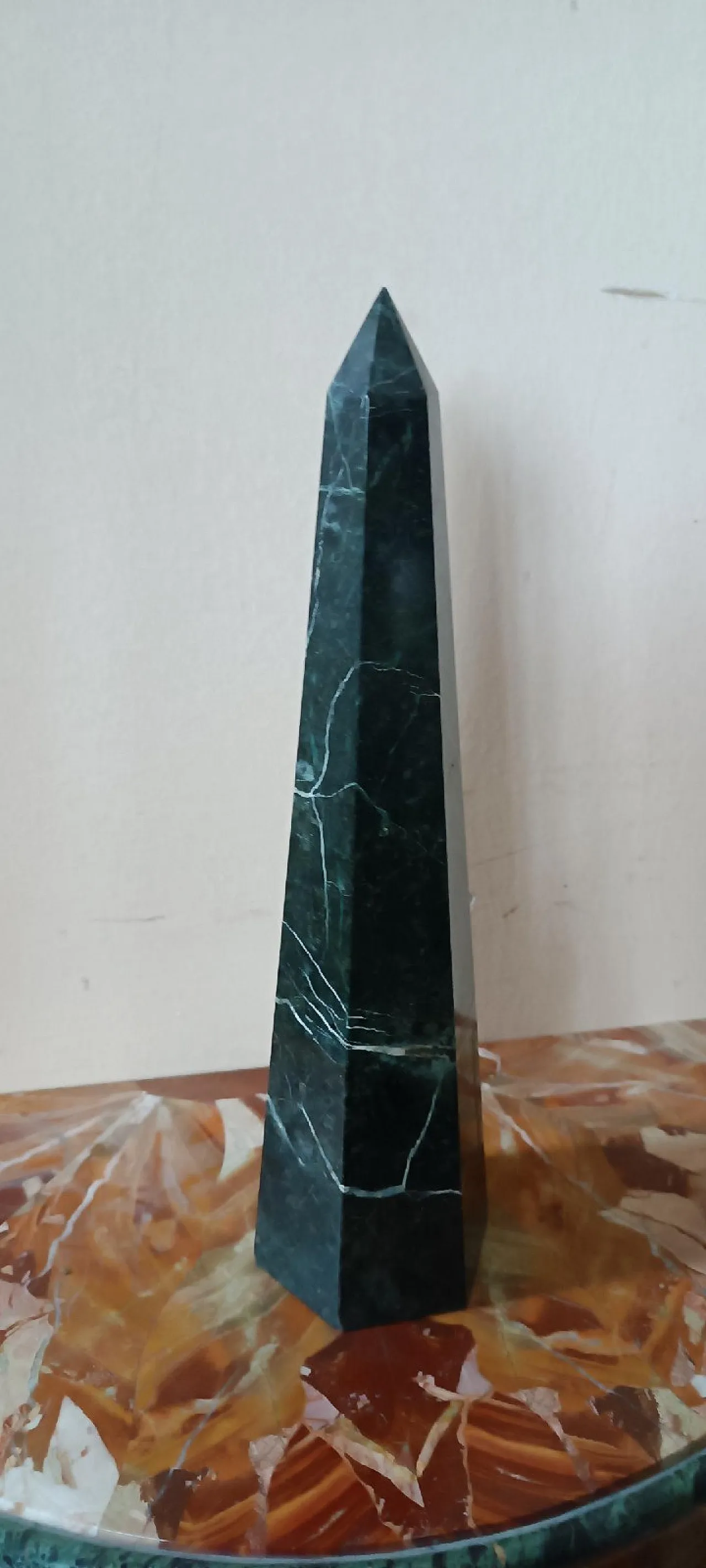 Obelisco in marmo verde serpentino, '900 3