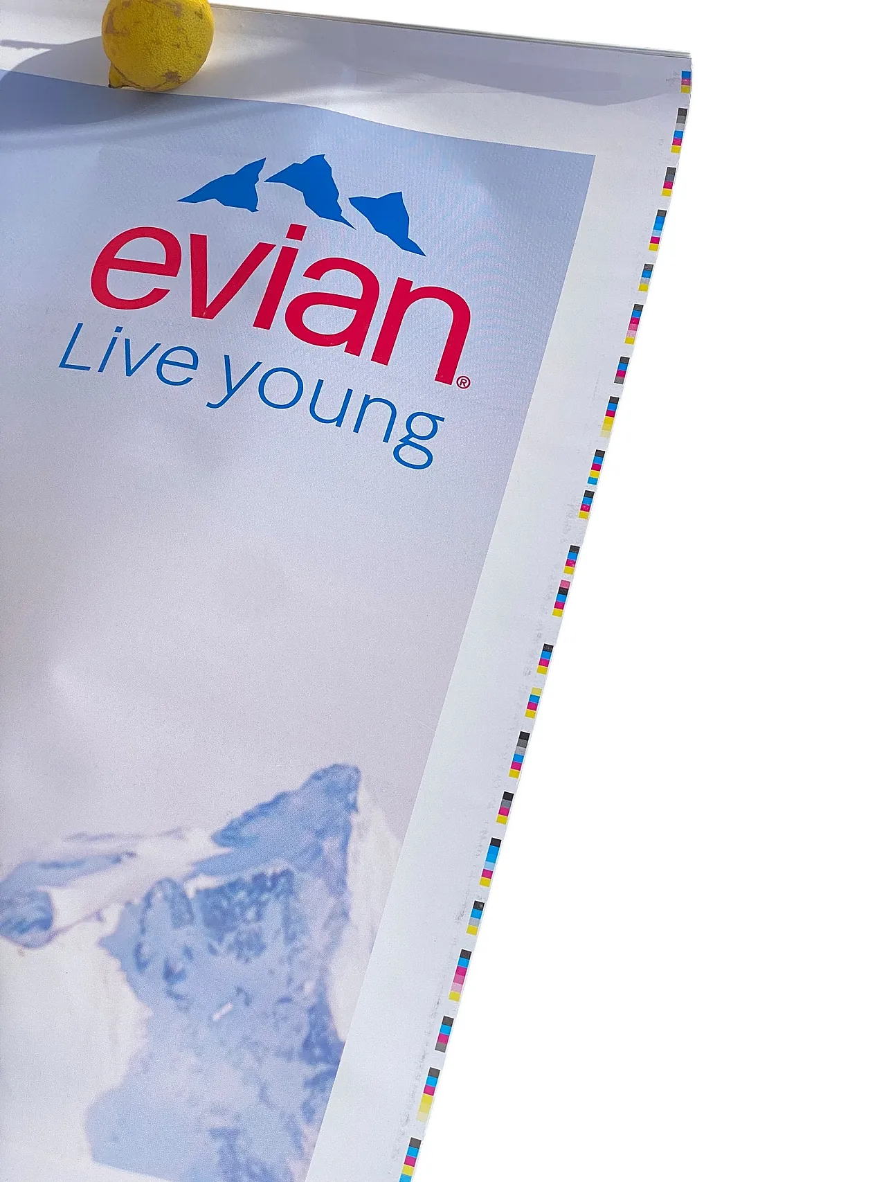 Poster pubblicitario Evian Welcome to the Mountain of Youth, anni 2000 3