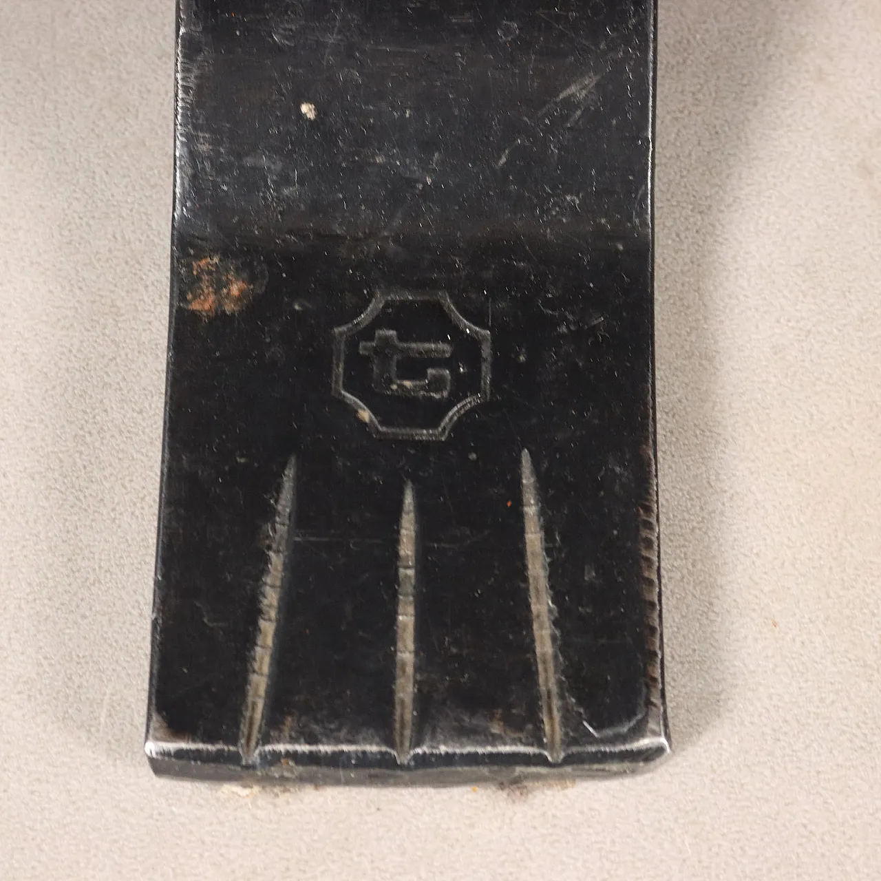 Enameled metal table and exotic wood veneer, 20th century 7