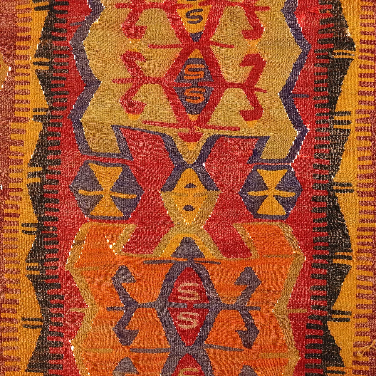 Fine knot Kilim rug in orange and red wool 3