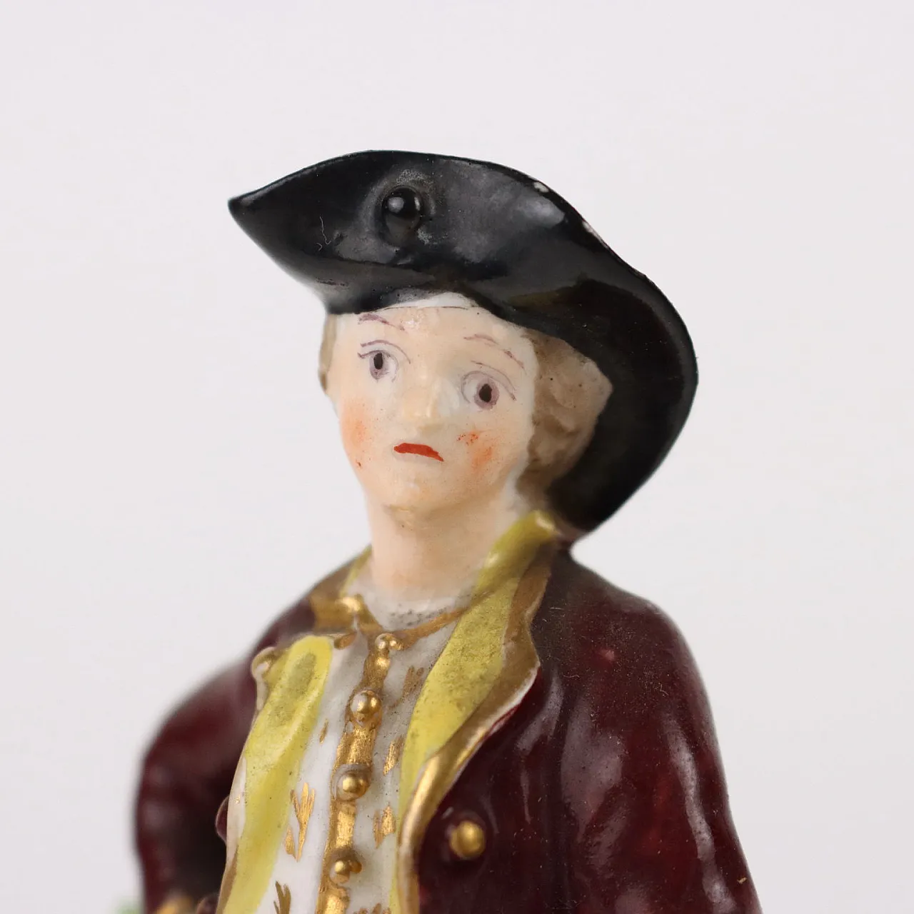 Coppia di statuine in porcellana policroma, '800 3