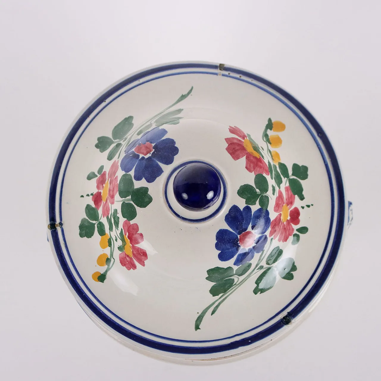 Zuppiera in maiolica decorata con fiori policromi di Castelli, '800 3