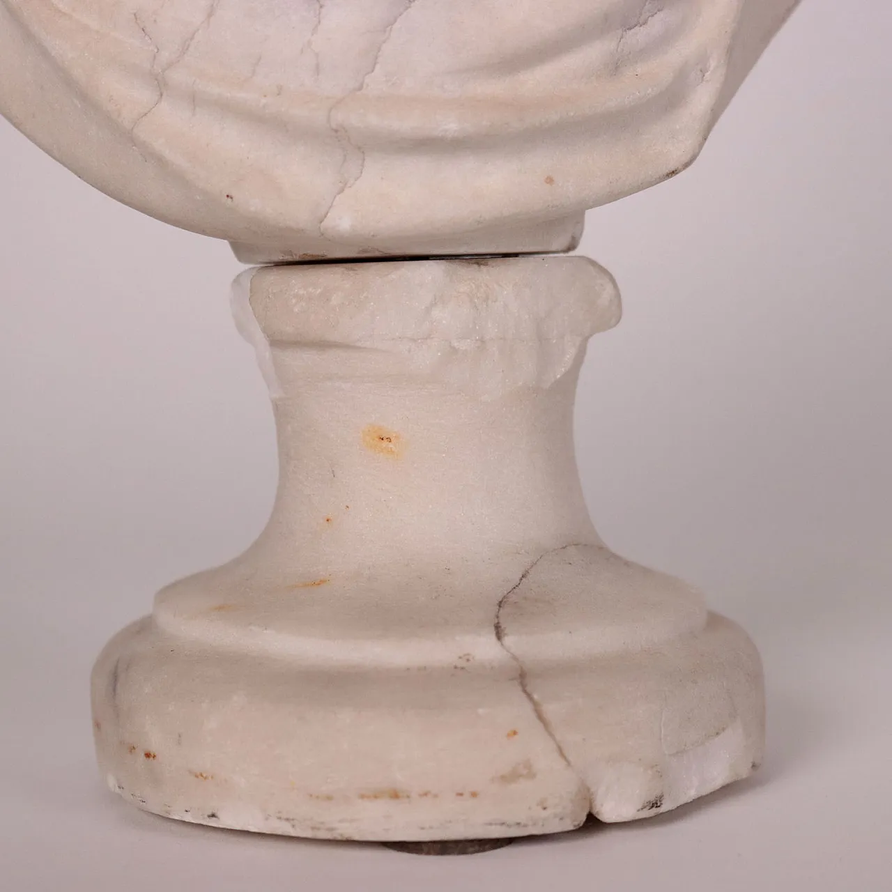 Marble bust of old woman, 1700s 6