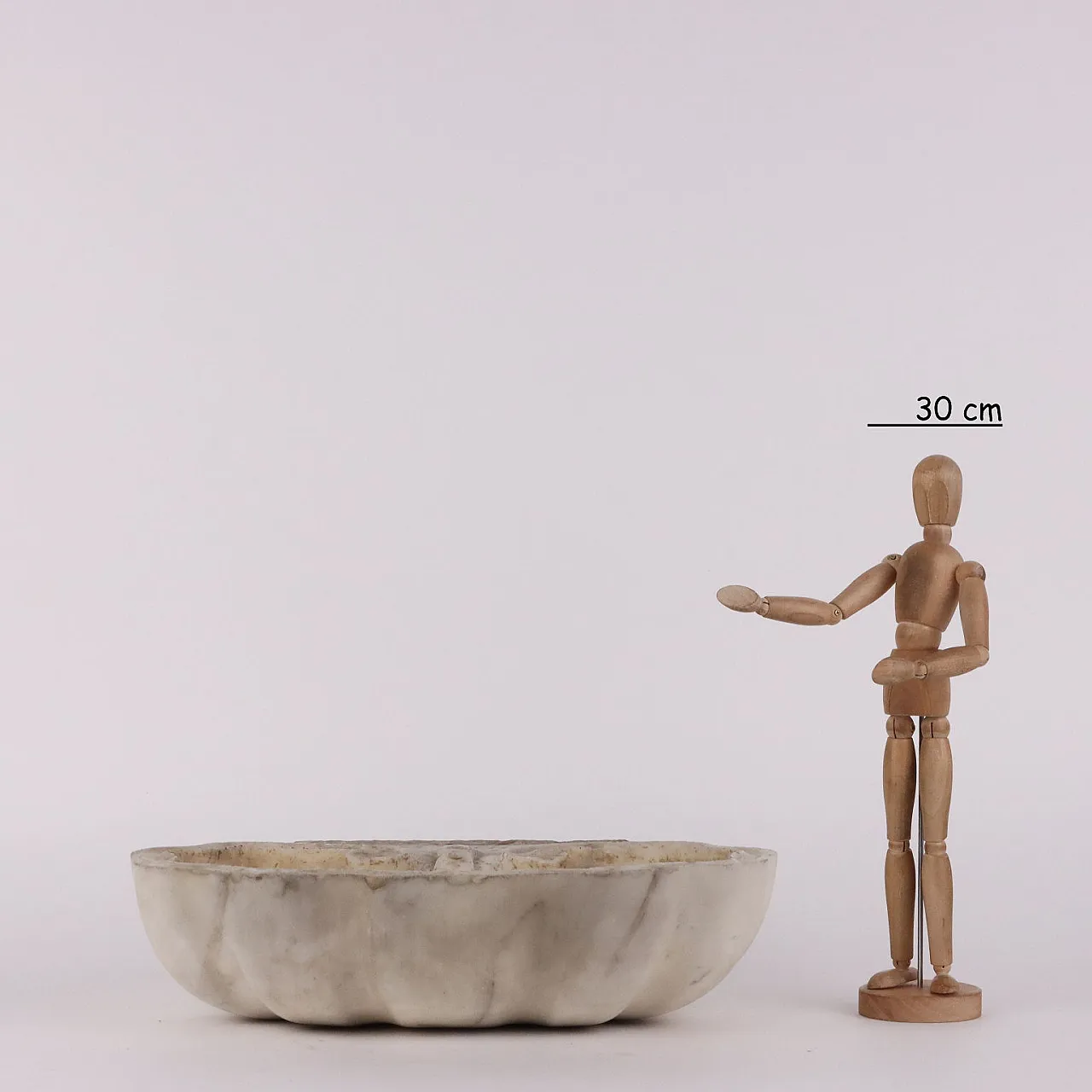 Vaschetta Barocca in marmo, prima metà '700 2