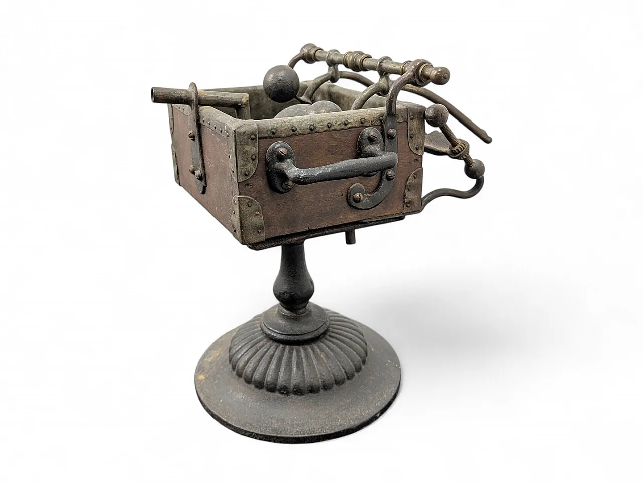 Late 19th century wine bottler 2