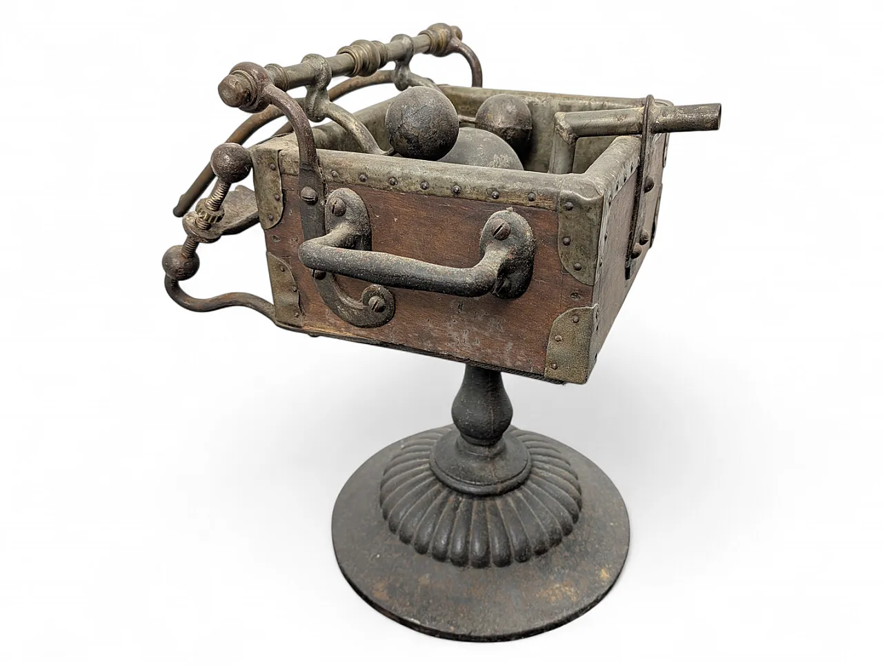 Late 19th century wine bottler 5