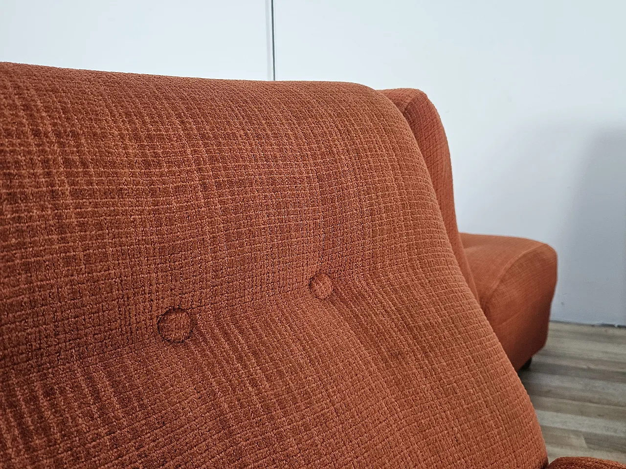 Modular armchairs in red fabric, 70s 9