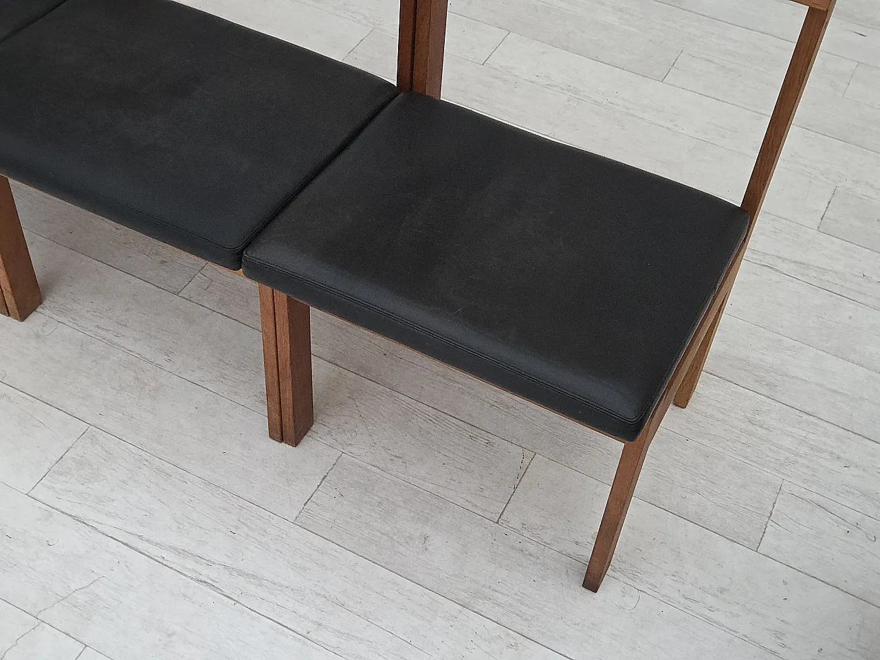 3 sedie da chiesa danesi di Børge Mogensen, anni '70 8