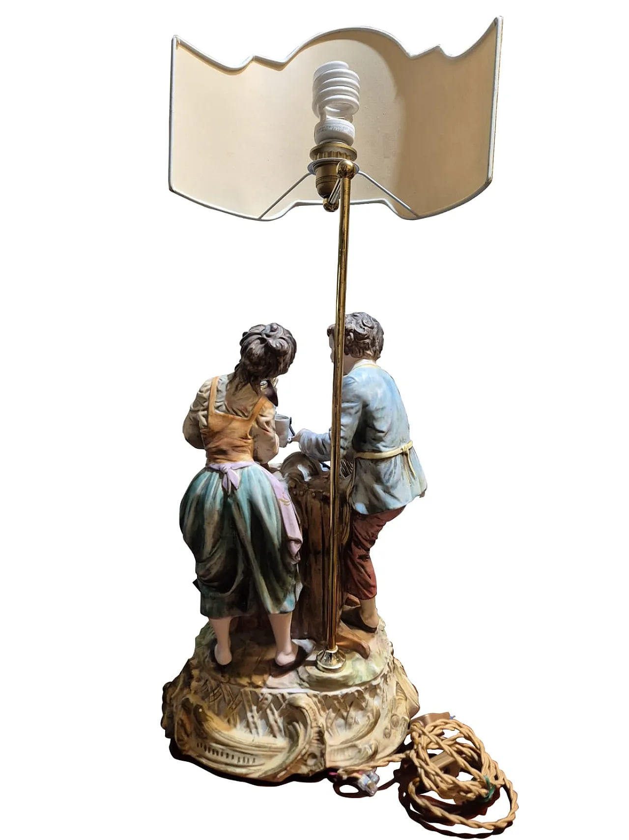 Lampada in porcellana di Capodimonte con scena pastorale, anni '70 15